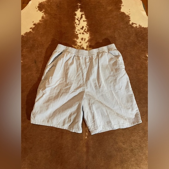Vintage Chic blue and white pen stripe high rise shorts size 16 average - Picture 1 of 4